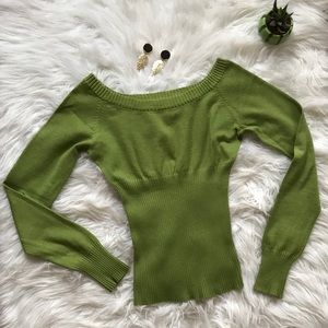 Off the shoulder sweater!